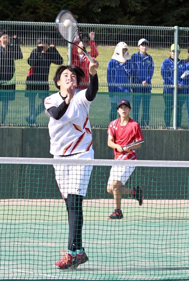 和田・小泉組十勝初制覇、女子は猪股・森谷組Ｖ　全十勝高校ソフトテニス選手権