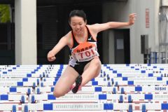 女子七種競技・１００メートル障害　三浦玲那（白樺学園）