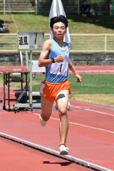 男子８００メートル予選　山田和生（音更）