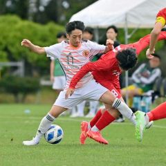 Ｅ―ＷＩＮＧ出雲が初Ｖ　サッカー全国クラブチーム選手権