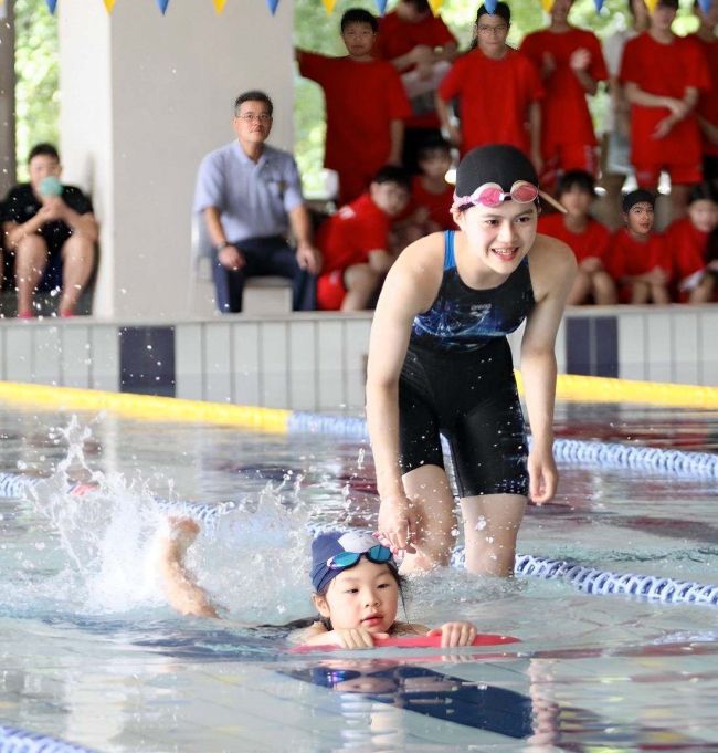 磯村克之、大橋莉杏が最優秀選手、幼児も含め１９５人力泳　オカモト杯水泳競技大会