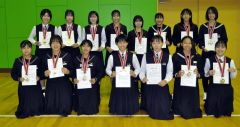 バレーボール中学優秀選手男女３２人を表彰、帯広協会