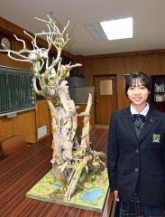 帯広緑陽の井上さん、２年連続で総文祭出場　流木使った立体作品が全国推薦に