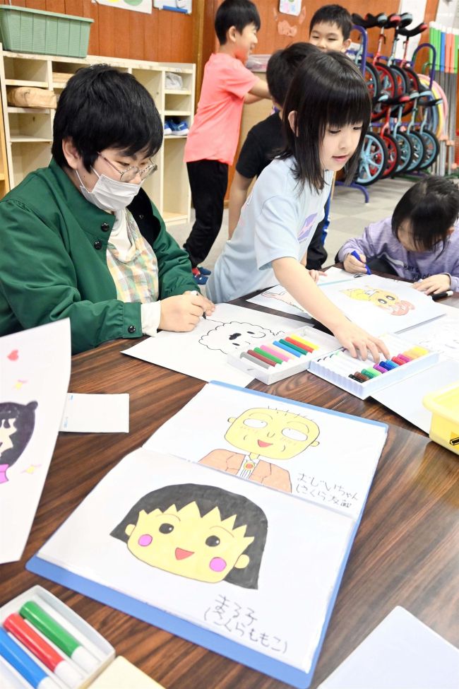 知的障害抱える野田あかりさん、学童で「お絵かき教室」　大樹
