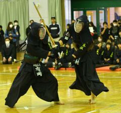 帯森体Ａ中学男子団体戦初Ｖ、小学低学年は音更柳町Ａが３連覇　東北海道少年剣道音更大会