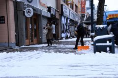 平野部で今冬初の本格的な雪　帯広で積雪４センチ