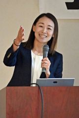 W杯も経験　女子サッカー国際審判員の手代木さんが語る「努力の大切さ」