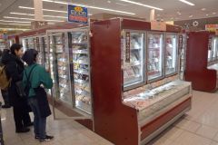 フクハラ西１８条店が新装　冷食拡大、外食チェーン商品も 7