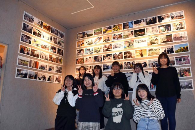 これが私たちの高校生活　士幌高同好会がミントカフェで写真展