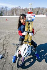 ランバイク女子年齢無制限の部で全国優勝　広尾小３年の坂本さん 2