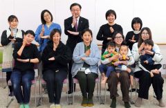 子育て手話サークルと意見交換　米沢市長の市民トーク 2