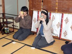 神道や茶道を体験　浦幌神社で外国人がモニターツアー 3