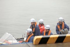 津波救命艇へ避難、ほくとドローンも初参加　大津で訓練 6