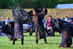 アイヌ４団体がツルの舞を披露　十勝川サロルンリムセ