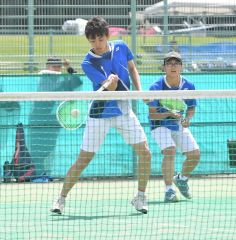 帯農男子団体戦４連覇、女子は帯大谷制す　全十勝高体連ソフトテニス