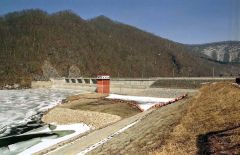 美生ダムに小水力発電、芽室町と市が管理　売電収入を新財源に