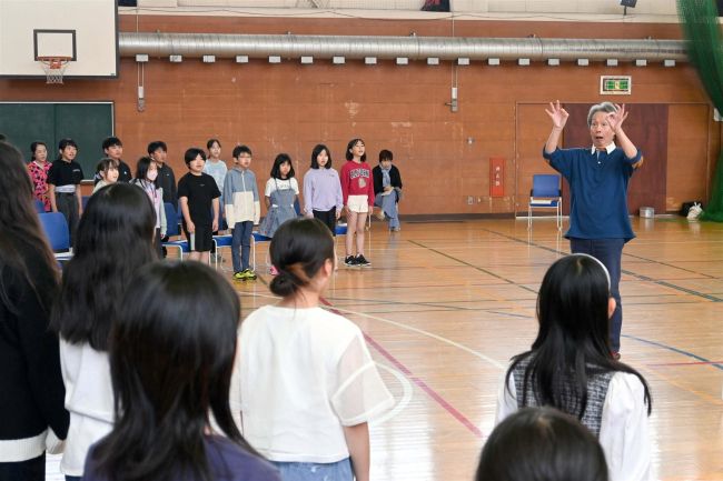 合唱指揮者の武田さんから発声方法など学ぶ Ｎコン課題曲講習会 | 十勝毎日新聞電子版－Tokachi Mainichi News Web