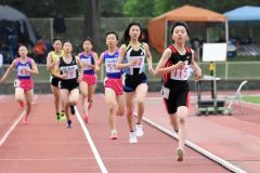 女子８００メートル決勝