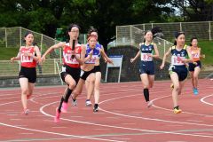 女子４００メートルリレー決勝