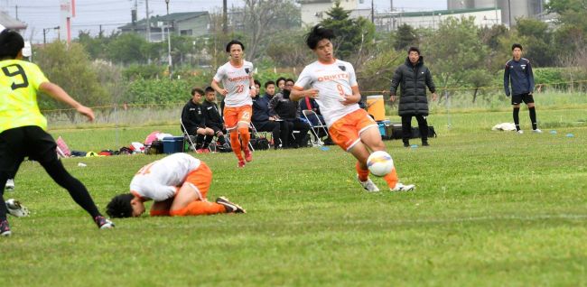 帯北男子初戦敗退、女子は帯北と帯大谷圧勝スタート　全道高体連サッカー１回戦