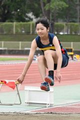 ６年女子コンバインドＢ・走り幅跳び　金田莉月（新得陸ク）