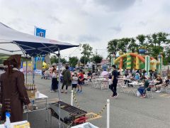 夏祭り家族連れで盛況　ＭＥＧＡドンキ西帯広 2