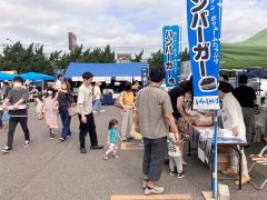 夏祭り家族連れで盛況　ＭＥＧＡドンキ西帯広 6