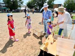 多能な出店を楽しんだ子どもたち