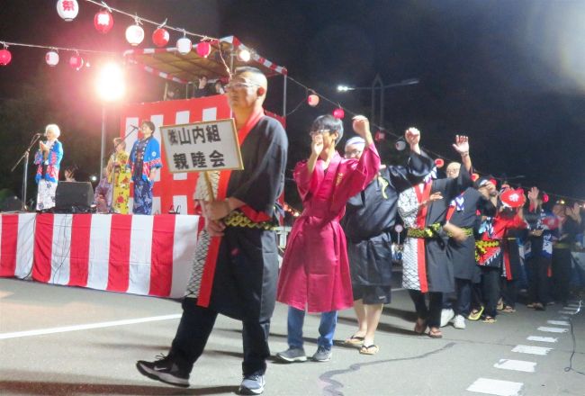 どんぐり村の盆踊り