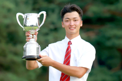 西山陽斗（帯広出身）　日本ジュニアゴルフ男子１５～１７歳の部で初優勝快挙