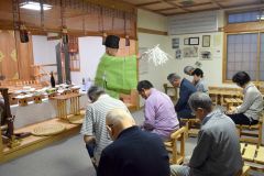 利別神社秋祭りにぎわう　池田 2