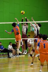 帯南商快勝Ｖ、男子は白樺学園制す　理事長杯高校バレーボール大会 8