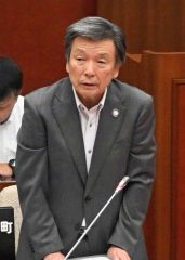 現職の阿部氏が再選出馬表明　清水町長選