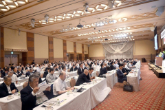 道内・東北の経済界トップら３００人が集結した連絡会議