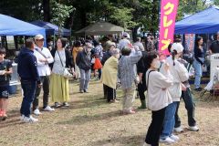 多くの人たちでにぎわった秋季例大祭