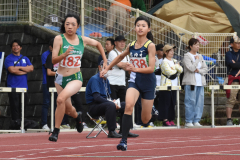 女子２００㍍予選２組