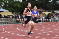 女子２００㍍予選５組