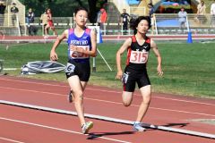 女子１５００メートル決勝１組