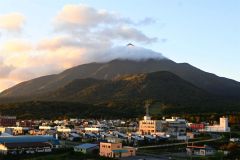 島の中央にそびえる利尻山