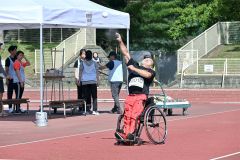 【男子ソフトボール投げ】全力でソフトボールを投げる斉藤伸弘選手（松村智裕撮影）