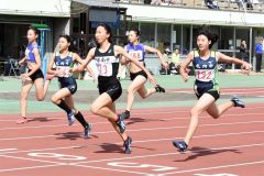 女子１００メートル１１組