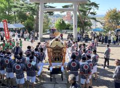 大人みこし復活など盛況だった本別神社大祭