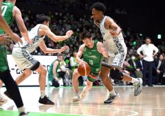 レバンガが帯広でホーム開幕戦　過去最多３０１３人来場　バスケＢリーグ 3