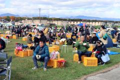 多くの来場者でにぎわったしほろ収穫祭（士幌）