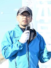 堀田氏