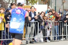 寒空の下、声援熱く　ゴール後は十勝の食満喫　フードバレーとかちマラソン