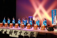 町民が芸能発表　大樹町文化祭 3