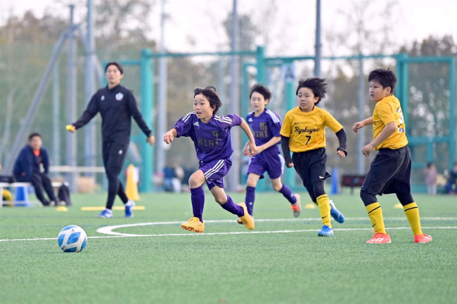 スカイアース初主催サッカー大会「明治安田スカイアースカップ」大樹少年団優勝