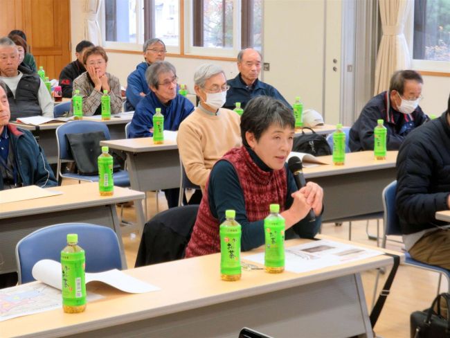 【写真】市内3連合町内会が合同で防災研修 地域の川や対策学ぶ