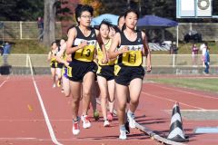 中学女子３０００メートル